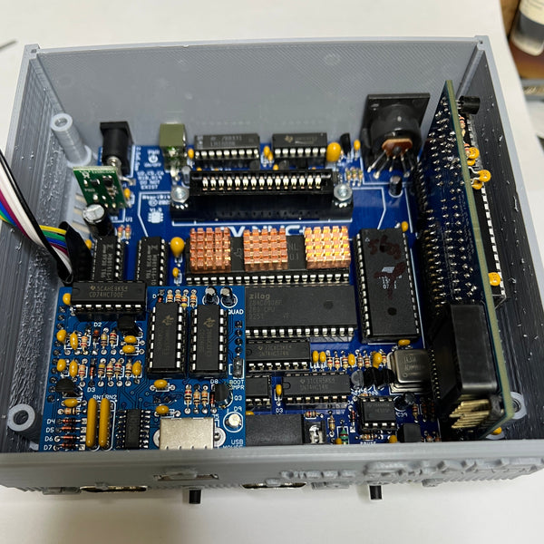 Der CV-NUC+: Ein ColecoVision-Klon, der in Ihre Handfläche passt!