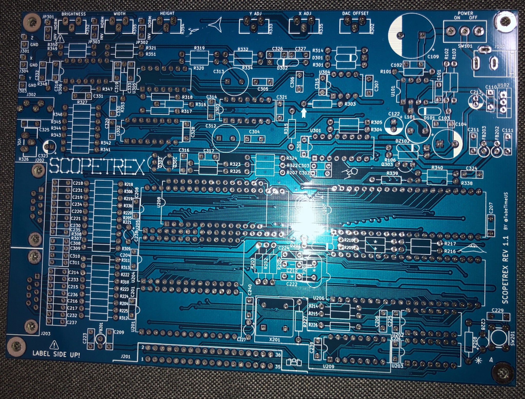 SCOPETREX! A Vectrex for your Oscilloscope! (version 1.1) – The